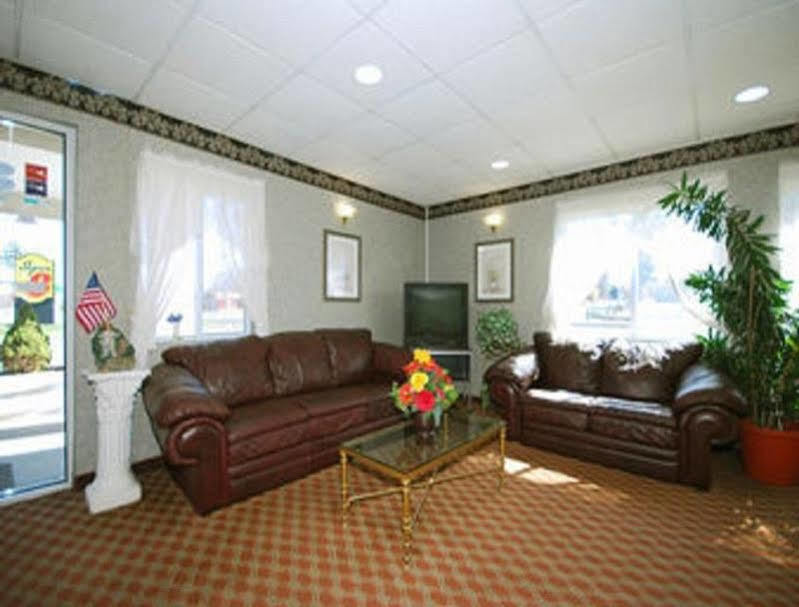 Super 8 By Wyndham 2*